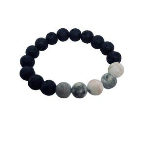 Vintage Lava Rock And Howlite Beaded Stretch Bracelet (5494)